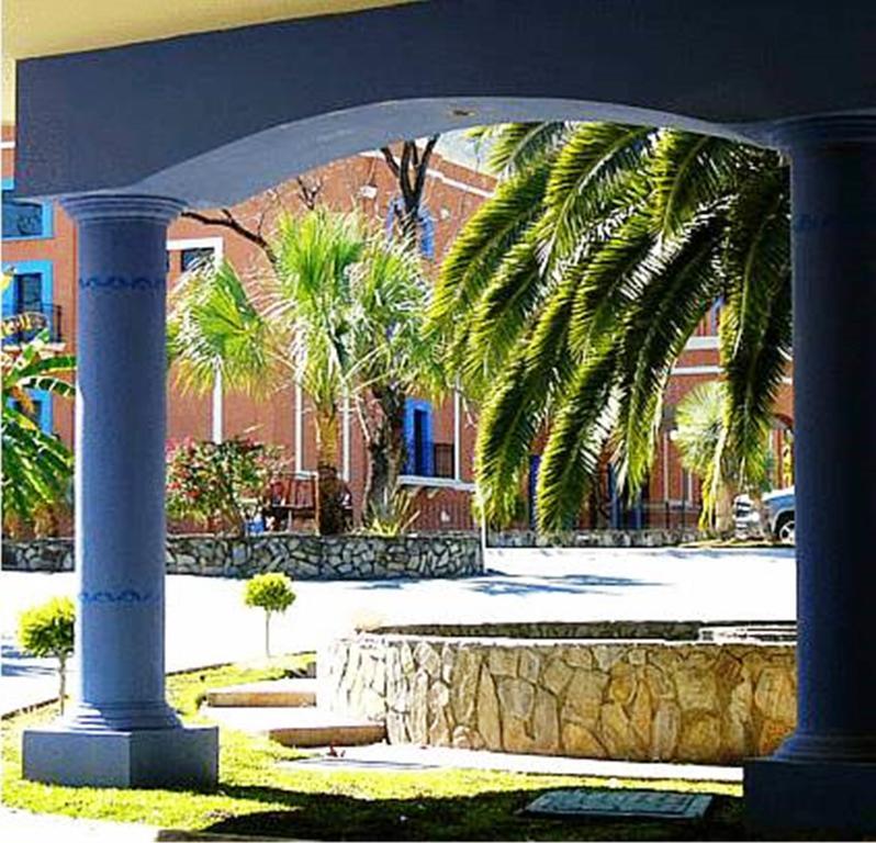 Hotel Hacienda Cola Del Caballo سانتياغو المظهر الخارجي الصورة